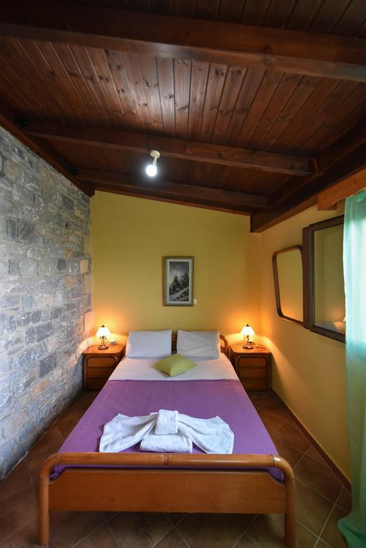 Villa Onar A Stone House With Amazing View Stoúpa Exterior foto
