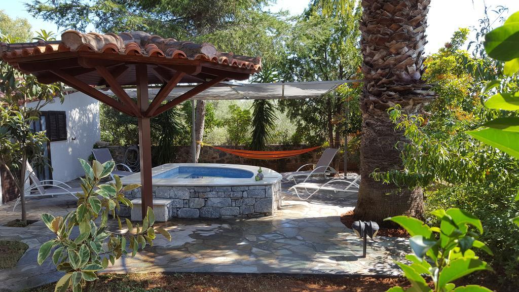 Villa Onar A Stone House With Amazing View Stoúpa Exterior foto